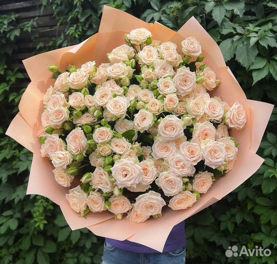 Кустовые розы С доставкой