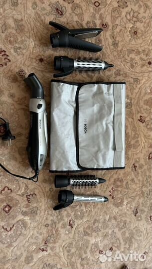 Фен-щетка Bosch PHA 2661 beautixx curly ion