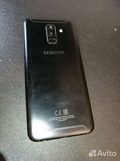 Samsung Galaxy A6, 4/32 ГБ