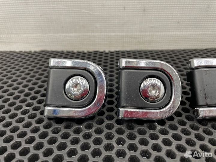 Кронштейн Land Rover Range Rover Sport L320 AJ133