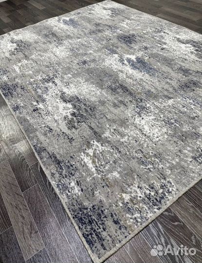 Ковёр 200 на 350 (войлок )