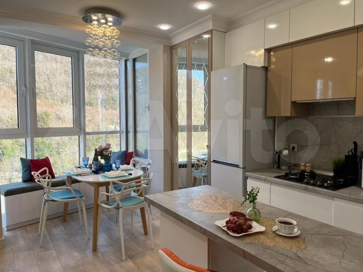 2-к. квартира, 58 м², 8/11 эт.