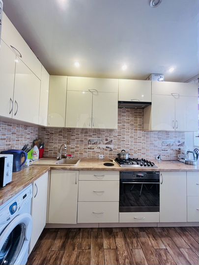 2-к. квартира, 54,6 м², 5/5 эт.