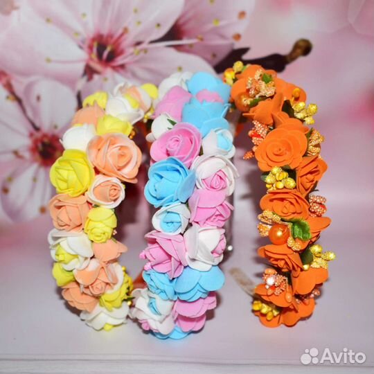 Ободок ручной работы с цветами