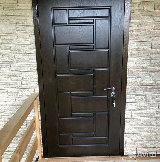 Входные двери для дома с установкой 334