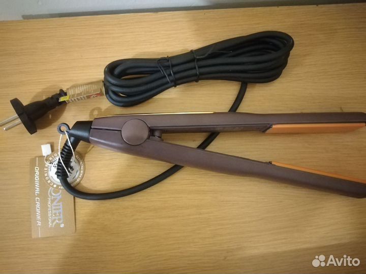 Выпрямитель для волос Cronier