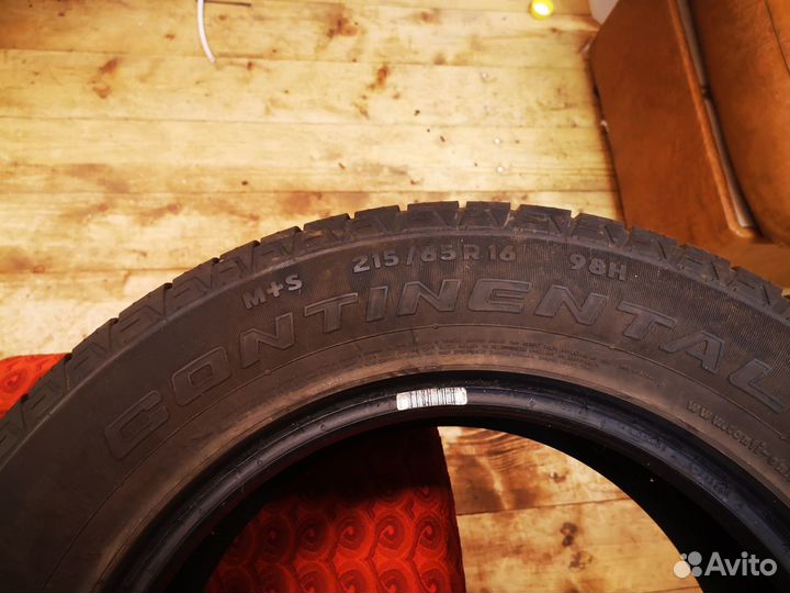 Continental ContiCrossContact LX 215/65 R16 98H