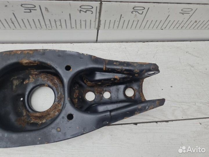 Рычаг задний левый Mercedes Slk R172 OM651 2012