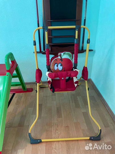 Качели и разные развлекухи для самых маленьких