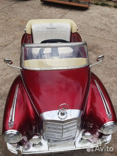 Электромобиль Mersedes benz