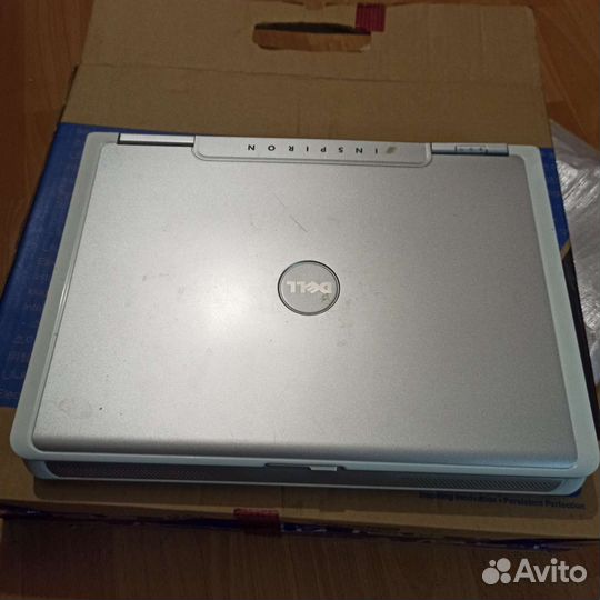 Ноутбук dell 1501
