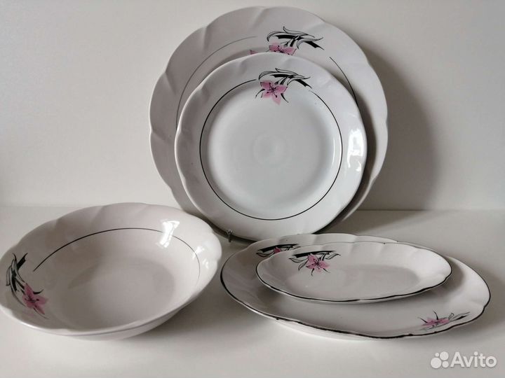 Сервиз столовый