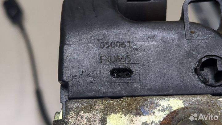 Замок двери Nissan Primera P12, 2004