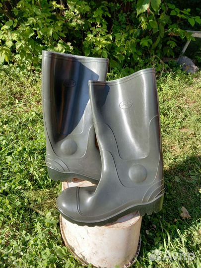 Сапоги резин р.44