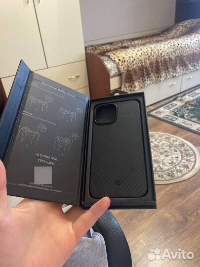 Чехол Pitaka MagEZ 2 для 13 Pro Max