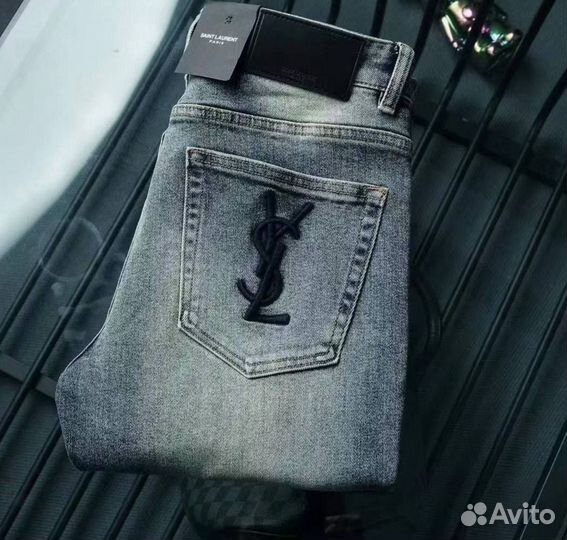 Джинсы Saint Laurent