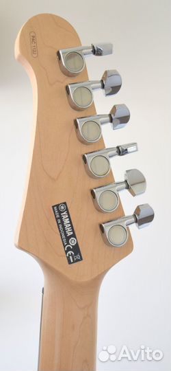 Электрогитара Yamaha pacifica 112j