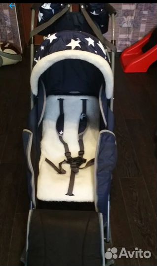 Продаются санки коляска