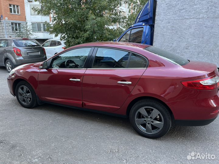 Renault Fluence 1.6 AT, 2011, 161 000 км