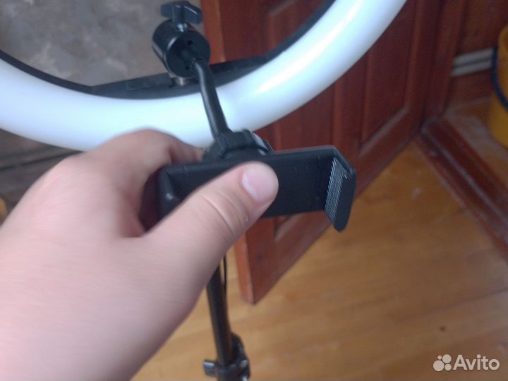 Кольцевая лампа