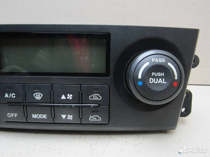 Блок управления климатической установкой Kia Sore