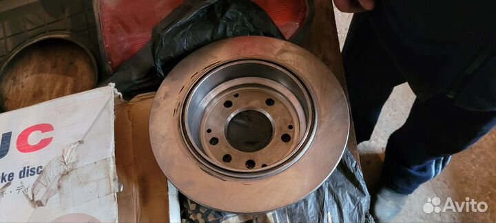 Диски тормозные задние