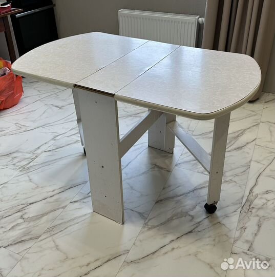 Кухонный стол раскладной