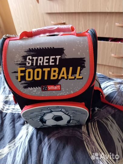 Рюкзак школьный для мальчика новый