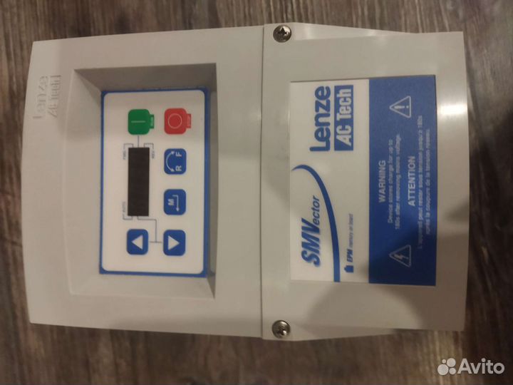 Частотный преобразователь lenze