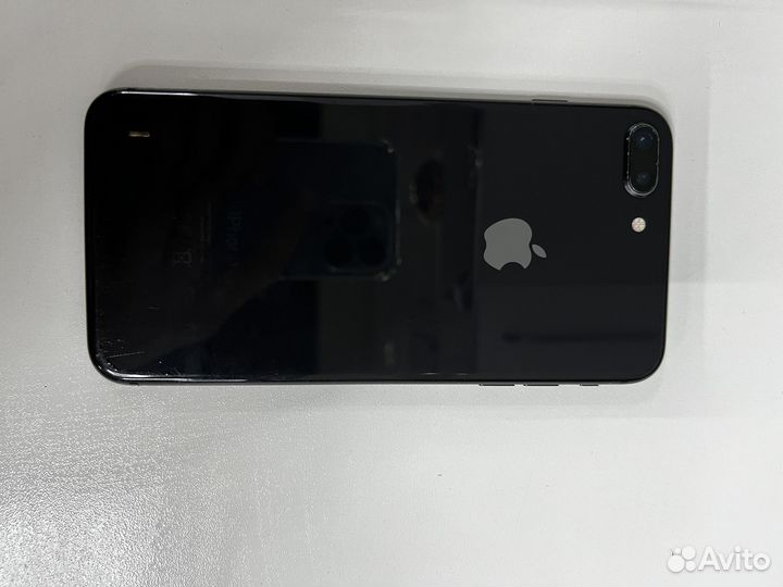 iPhone 8 Plus, 256 ГБ