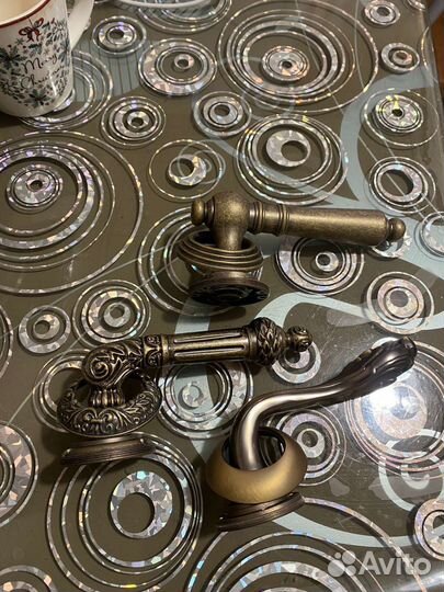 Дверные ручки