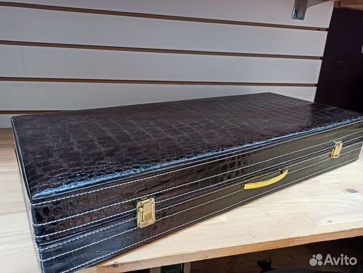 Набор в кейсе для пикника 