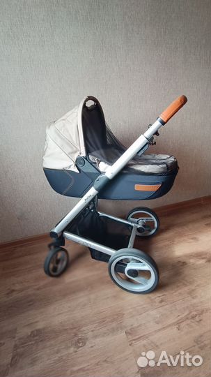 Коляска mutsy igo