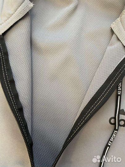 Спортивные костюмы детские подростковые