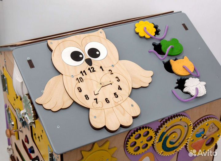 Бизиборд домик 40*60 см с подсветкой