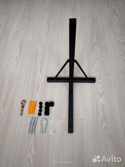 Кронштейн для боксерской груши