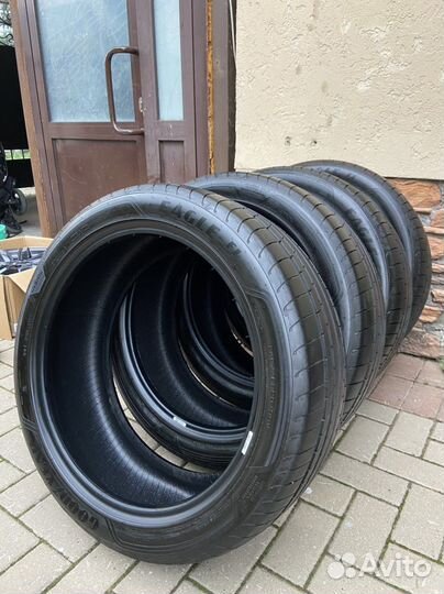 Goodyear Eagle F1 A/S-C 245/45 R20