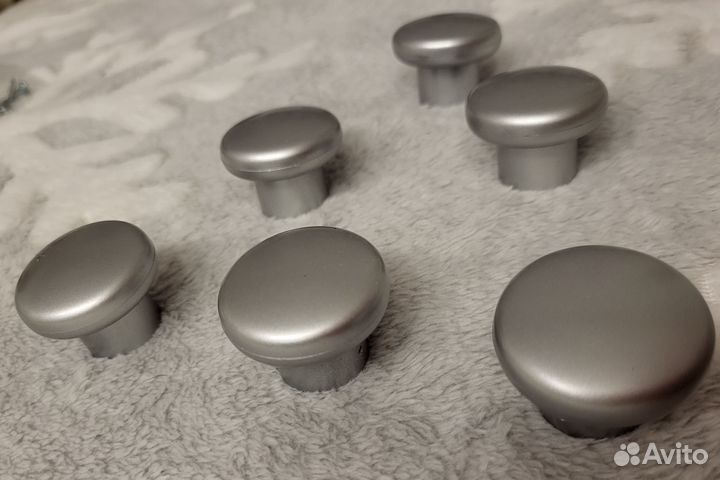 Мебельные ручки кнопки
