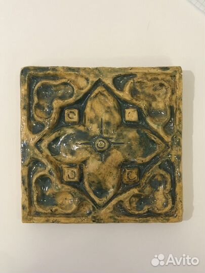 Керамический изразец