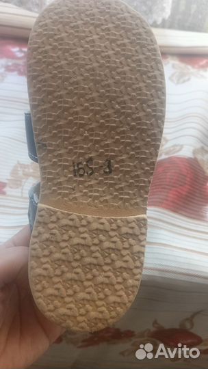 Сандали детские