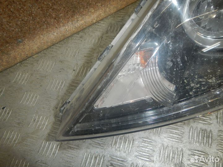 Фара левая Kia Sportage