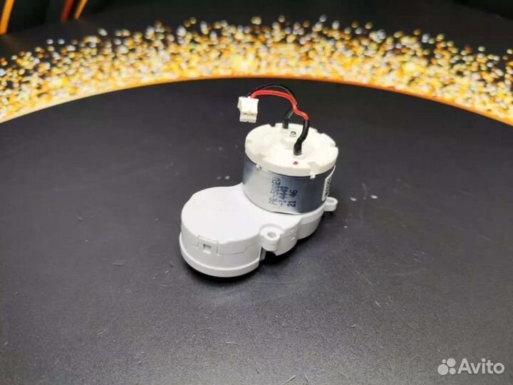 Мотор боковой щетки Xiaomi Vacuum Mop 2