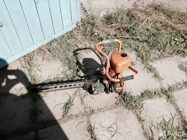 Бензопила 