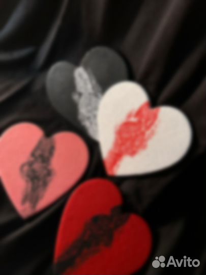 Картина отпечаток губ