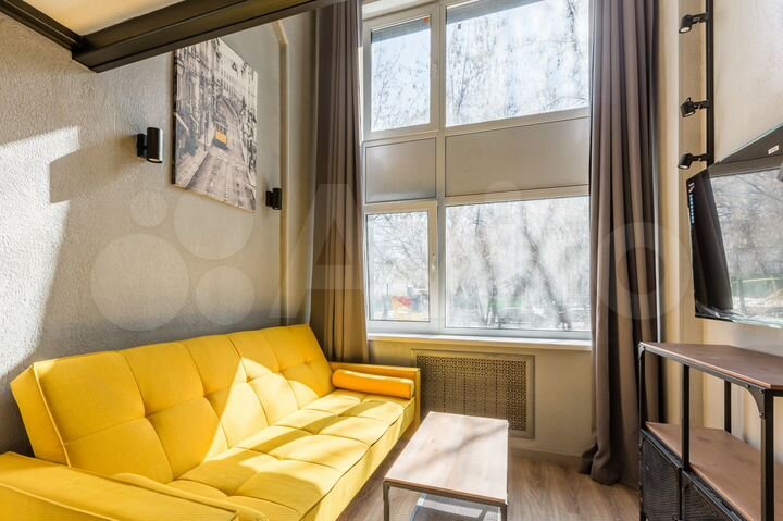 2-к. квартира, 40 м², 1/6 эт.
