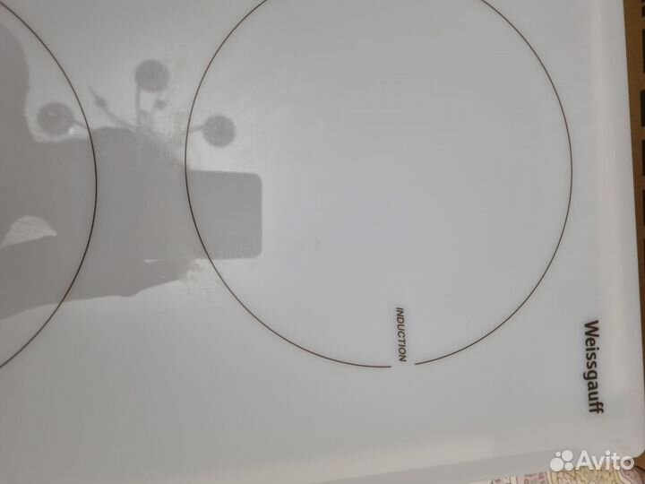 Индукционная Варочная панель Weissgauff белая