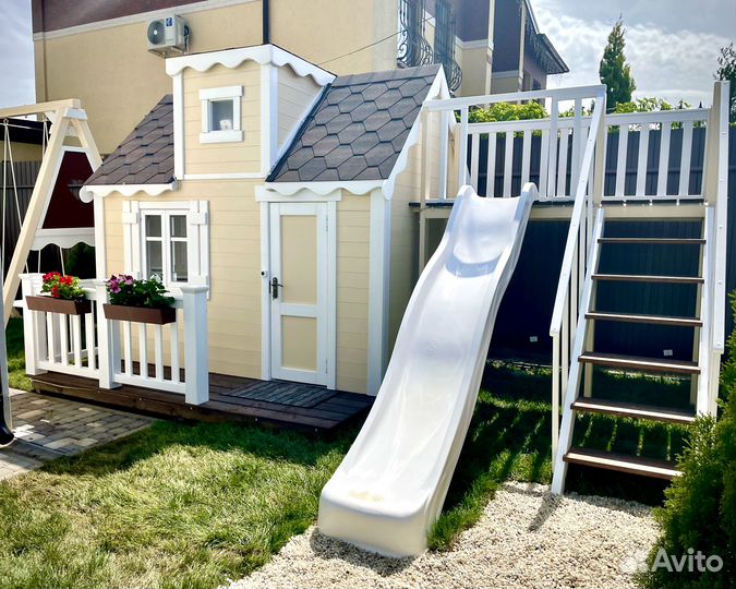 Детский игровой домик. Детская площадка