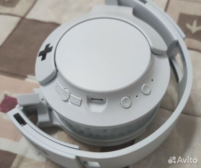 Наушники Bluetooth Philips Bass+