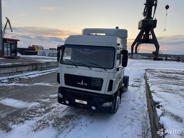 МАЗ 5440А9-1320-031, 2012