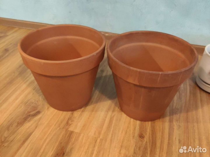 Горшок для цветов глина, керамика, пластик